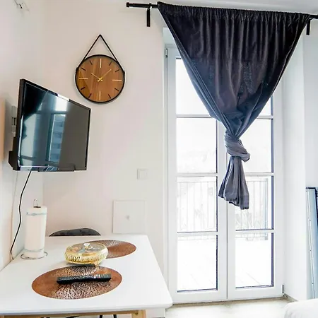 Apartment 24-7 B Living Passau